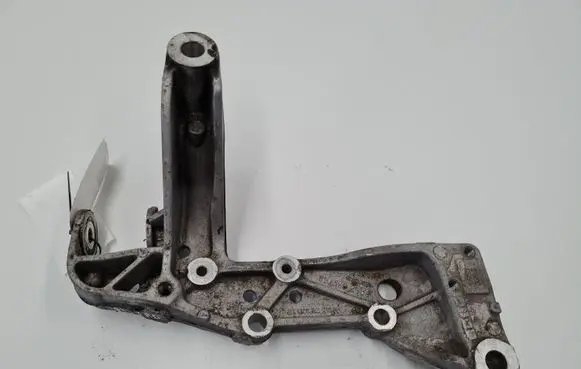 Front lower control arm/wishbone
