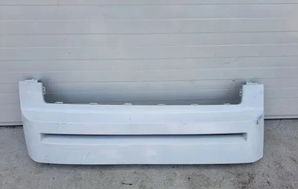 Land Rover Defender Front bumper upper radiator grill L8B217820A