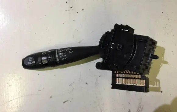 Hyundai Getz Wiper control stalk 32933n