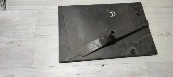 Dacia Sandero Battery bracket 8200707671