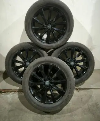 R20 alloy rim