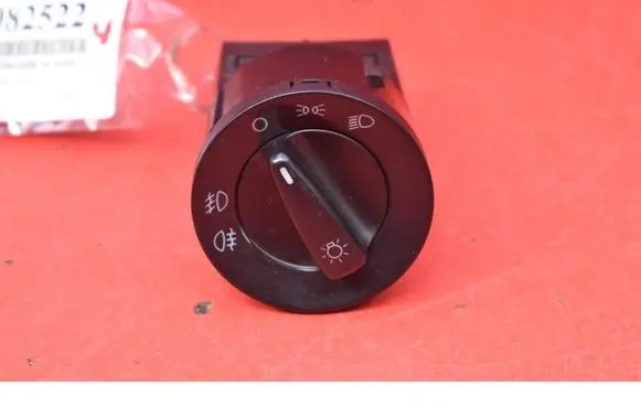 Skoda Fabia Mk2 (5J) Light switch 1U0941531D