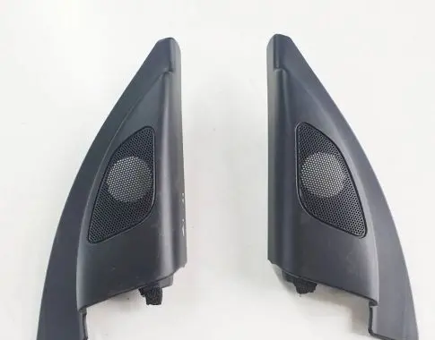 Suzuki Grand Vitara II Front door wing mirror part 