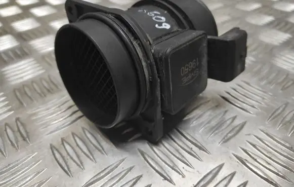 Renault Megane II Mass air flow meter 19650