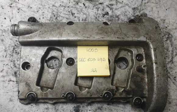Audi A6 S6 C5 4B Rocker cam cover 06C103472G