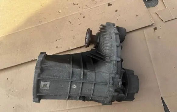 Audi Q7 4L Gearbox transfer box case 0BU341010N