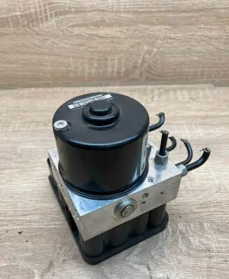 BMW 1 E81 E87 ABS Pump 6787837 678783601 DSC