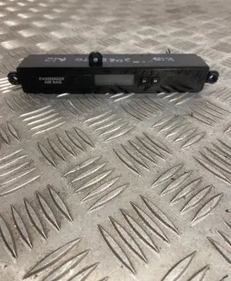 KIA Sorento Clock 945102P100
