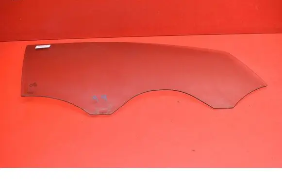 Volkswagen Cross Polo Front door window glass four-door
