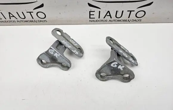 Jaguar XE Rear door hinge set CPLA228A67AC CPLA228A65AD