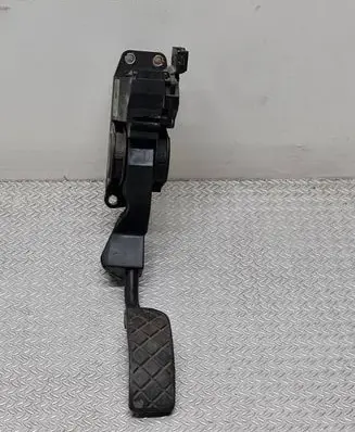 Skoda Octavia Mk1 (1U) Accelerator throttle pedal 1J2721503B 0281002346