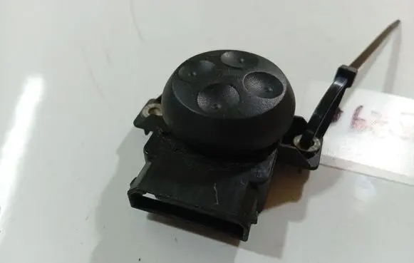 Audi A4 S4 B6 8E 8H Seat control switch 8E095977701C
