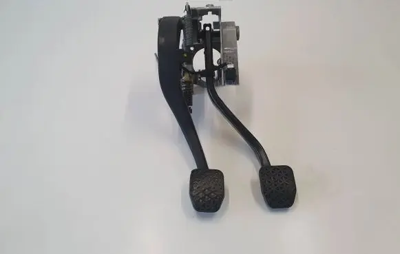 BMW 1 E82 E88 Pedal assembly 6779377 6761310 6773670
