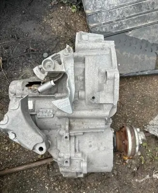 Volkswagen PASSAT B8 Manual 6 speed gearbox FM62Q0280631 QFZ09126141