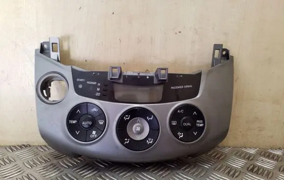 Toyota RAV 4 (XA30) Climate control unit 5590042250 4554202030 4559442060