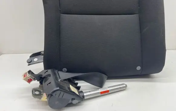 Volvo V70 Rear seat 39823326 109856 6081727LX