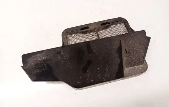 Ford Focus Air intake duct part 3M5118D395CB