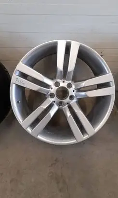 Mercedes-Benz GLK (X204) R20 alloy rim 