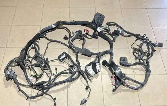 Jeep Grand Cherokee WL Engine installation wiring loom 68570541AB 16238DH