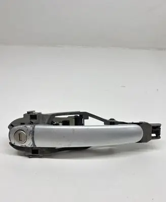 Volkswagen PASSAT B5.5 Front door exterior handle 3B0837885