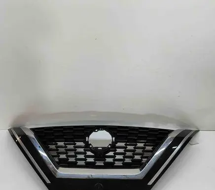 Nissan Qashqai J12 Front grill 623106UA0A