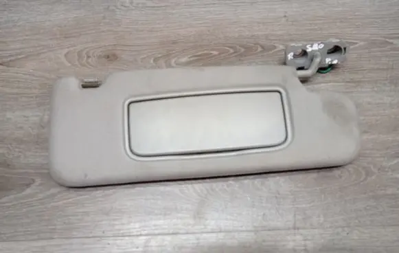Volvo S80 Sun visor