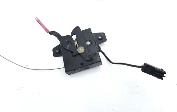 Porsche Boxster 986 Engine bonnet/hood lock/catch 99651105302