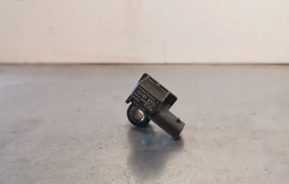 Hyundai Santa Fe Airbag deployment crash/impact sensor C52BA7541C5C 95920S1000