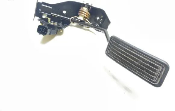 Toyota Corolla Verso AR10 Accelerator throttle pedal 7811135030