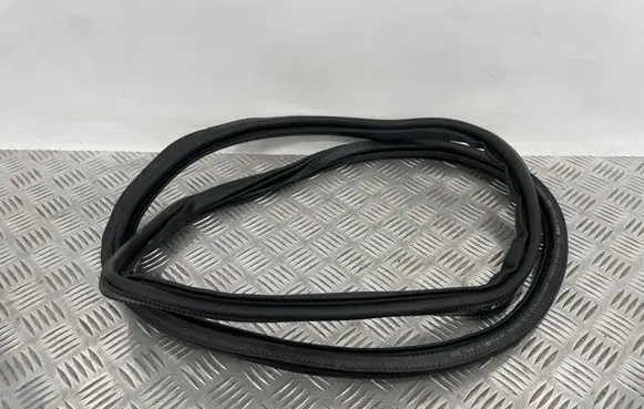 Audi A3 8Y Rear door rubber seal (on body) 8Y5833721B