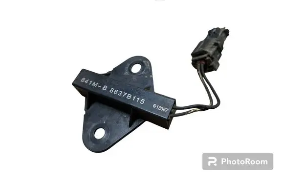 Mitsubishi Outlander Aerial antenna amplifier 841MB8637B115 8637B115