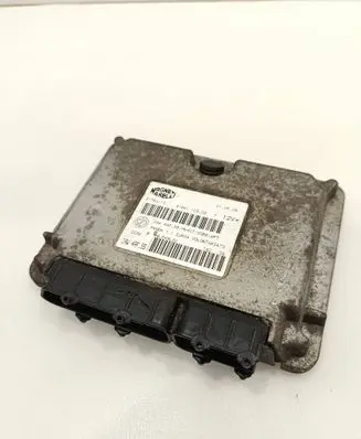 Fiat Panda II Engine control unit/module 51793113 66JEK5L5T 6160112502