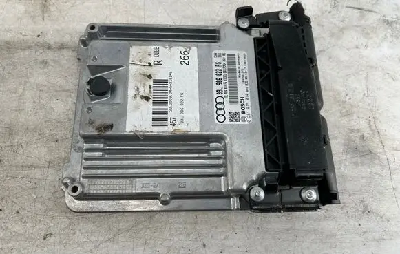 Audi A4 S4 B8 8K Engine control unit/module 03L906022FG 0281015014