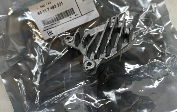 BMW 4 F32 F33 LED ballast control module 7493231