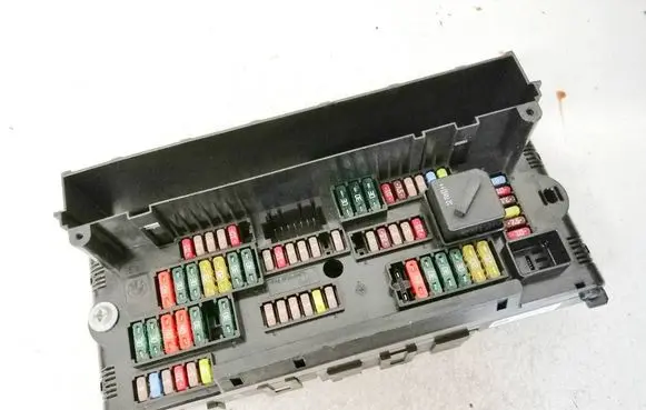 Fuse box set