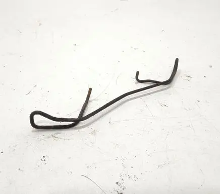 Volkswagen Touran I Front brake pad spring 