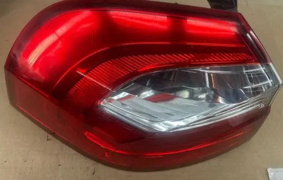 KIA Rio Rear/tail lights 924011W2