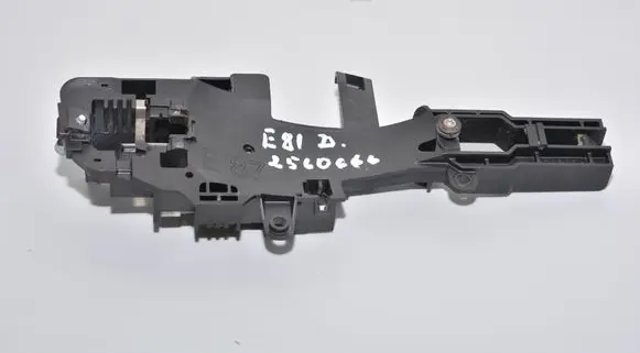 BMW 1 E81 E87 Front door exterior handle/bracket 7200936