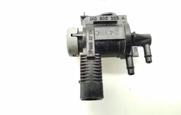 Audi A4 S4 B8 8K Turbo solenoid valve 1K0906283A