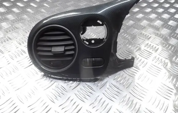 Volkswagen Beetle A5 Dashboard side air vent grill/cover trim 5C1858365A