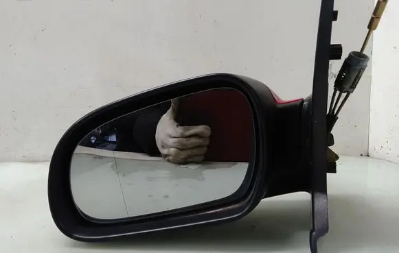 Volkswagen Fox Manual wing mirror E3012043