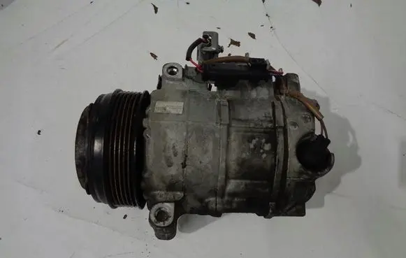 Mercedes-Benz E W212 Air conditioning (A/C) compressor (pump) 