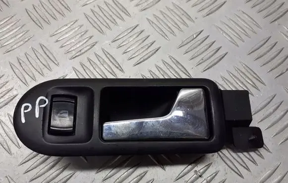 Volkswagen PASSAT B5.5 Rear door interior handle trim 3B1837114