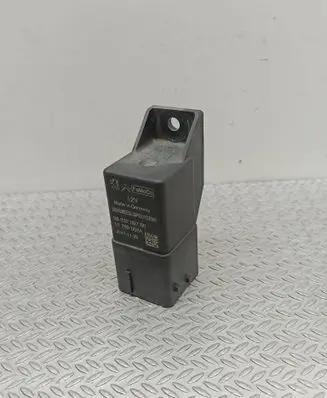 Peugeot 208 Glow plug pre-heat relay 9803299780 51299058A 20171129