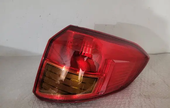 Suzuki Vitara (LY) Rear/tail lights 22018097