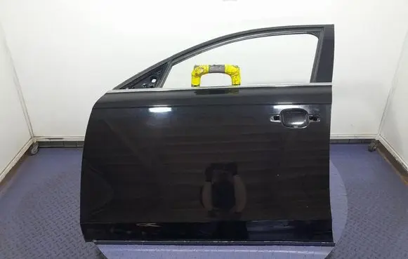 Audi A4 S4 B8 8K Front door