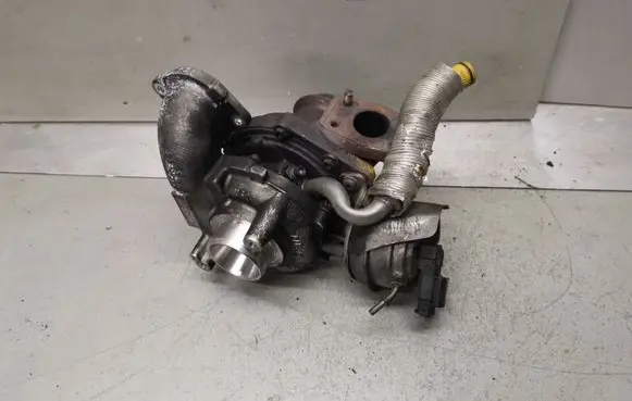 Ford Focus Turbo 9686120680