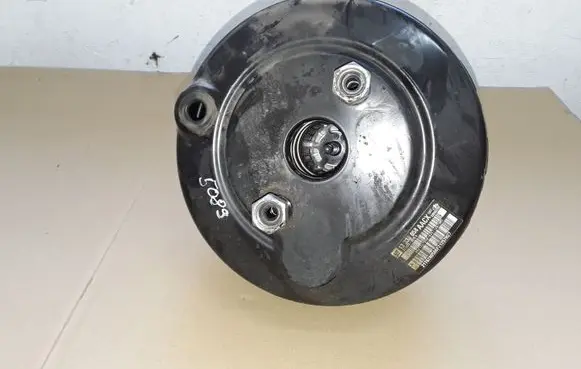 Chevrolet Cruze Brake booster 13338058 526903707