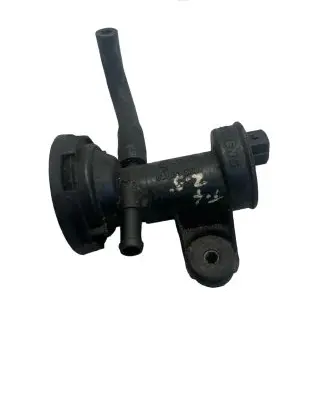 Volkswagen Transporter - Caravelle T4 Coolant heater control valve 037133515B