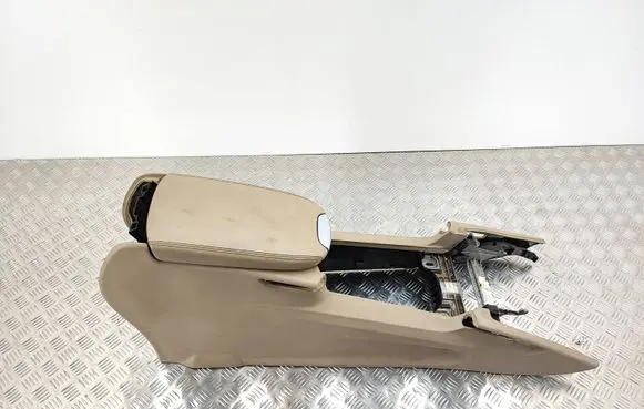 Mercedes-Benz ML W164 Armrest A1646801014